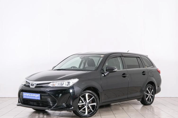 Toyota Corolla Fielder 3 из 6