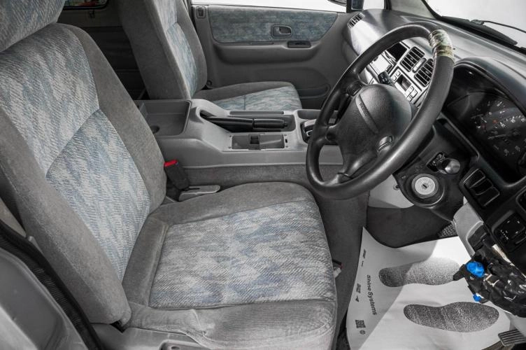 Mazda Bongo Friendee 8 из 20
