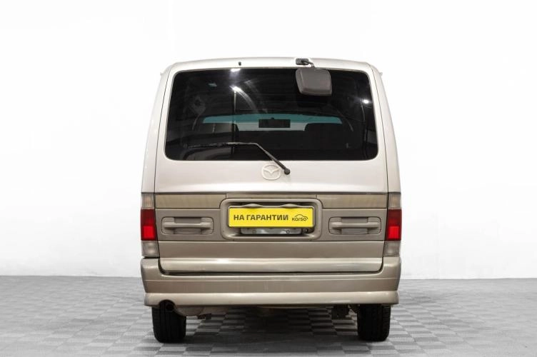 Mazda Bongo Friendee 5 из 6