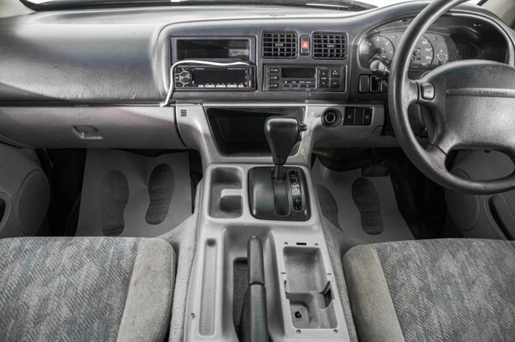 Mazda Bongo Friendee 12 из 20