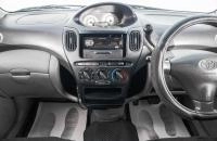 Toyota Funcargo 13 из 19