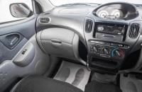 Toyota Funcargo 15 из 19
