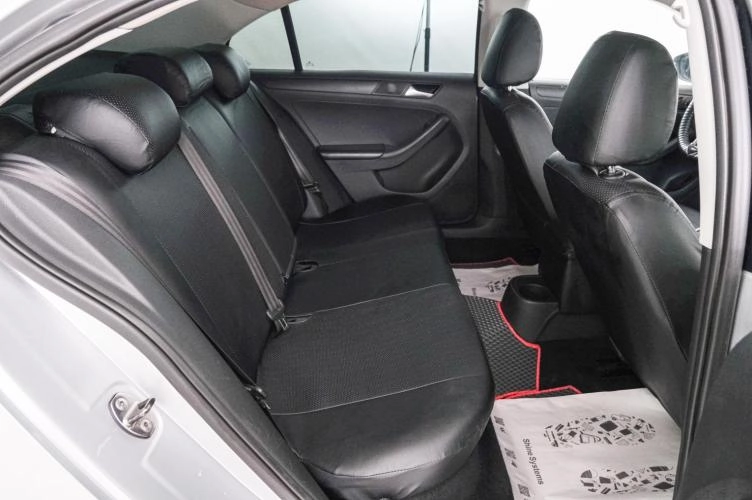 Volkswagen Jetta 20 из 21