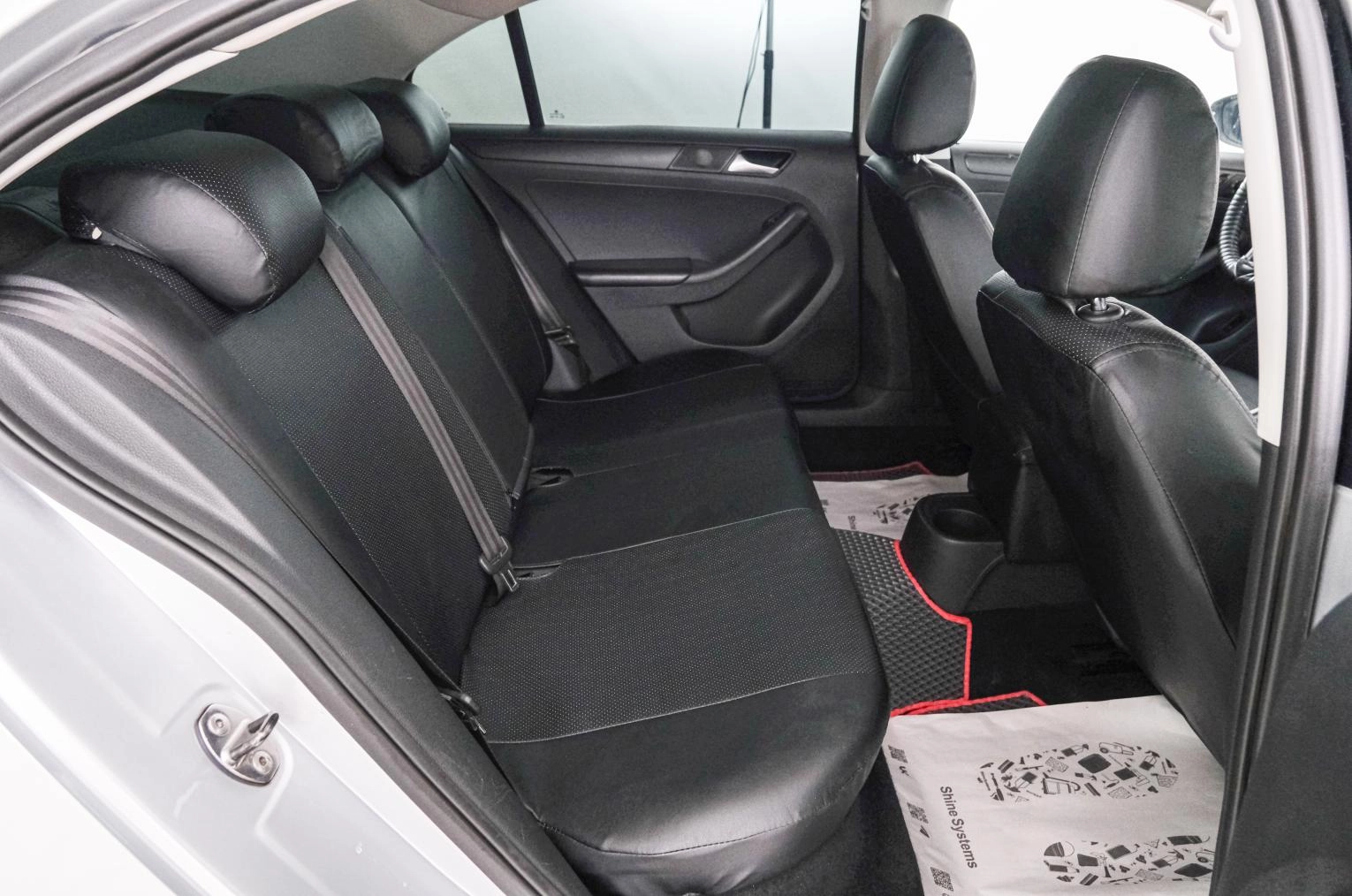 Volkswagen Jetta 20 из 21