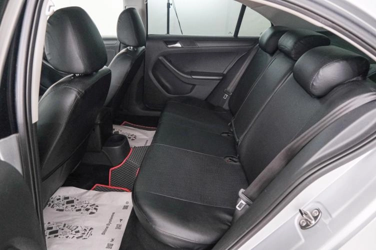 Volkswagen Jetta 19 из 21