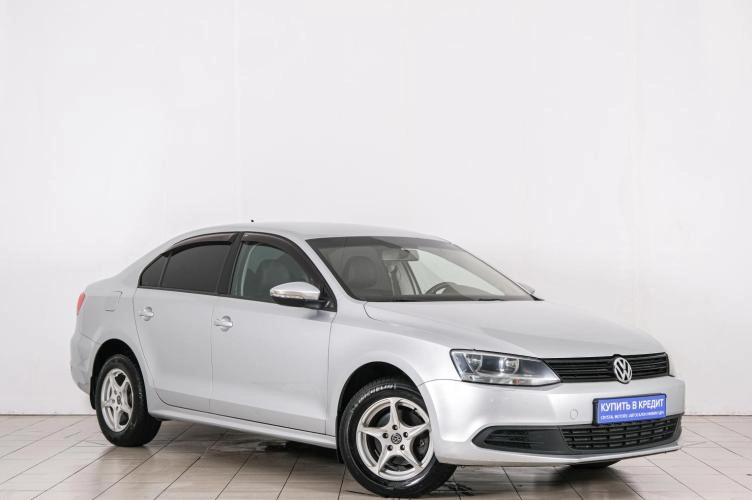 Volkswagen Jetta 1 из 6