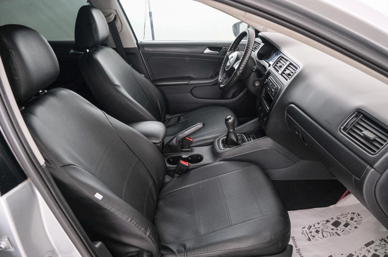Volkswagen Jetta 13 из 21