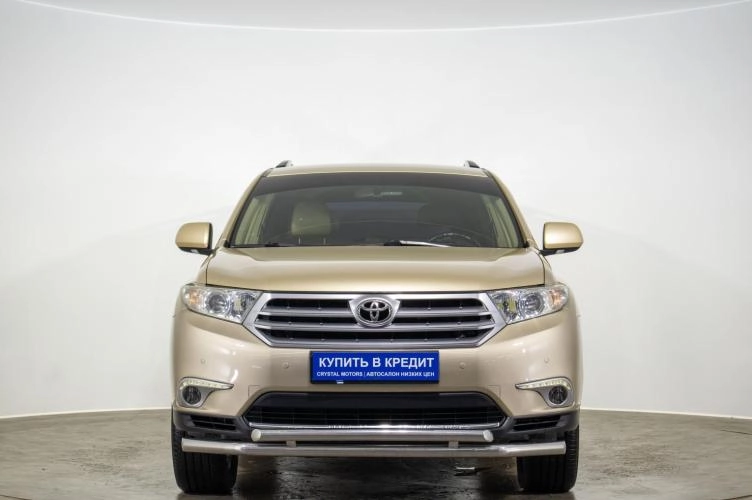 Toyota Highlander 2 из 6
