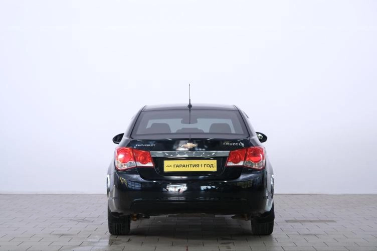 Chevrolet Cruze 5 из 6