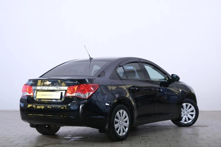 Chevrolet Cruze 6 из 6