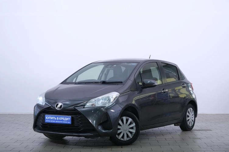 Toyota Vitz 3 из 6