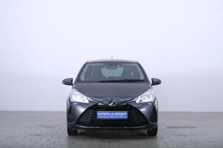 Toyota Vitz 2 из 6