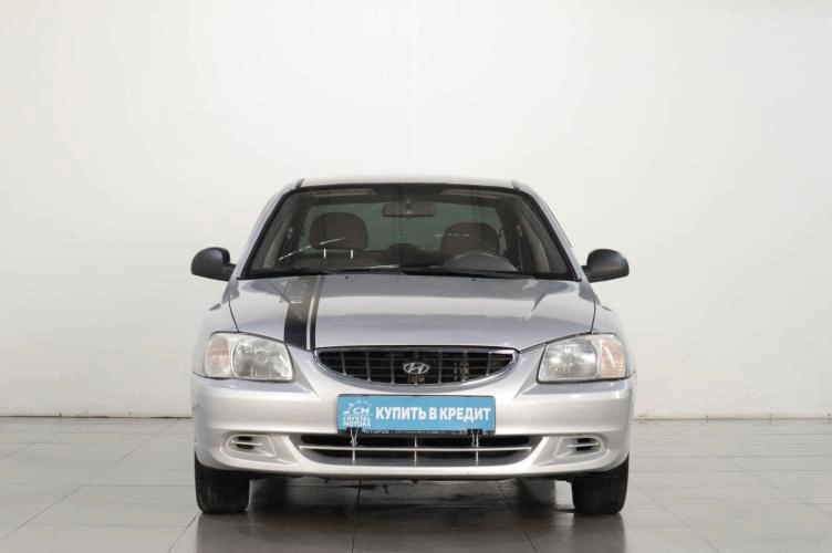 Hyundai Accent 2 из 6