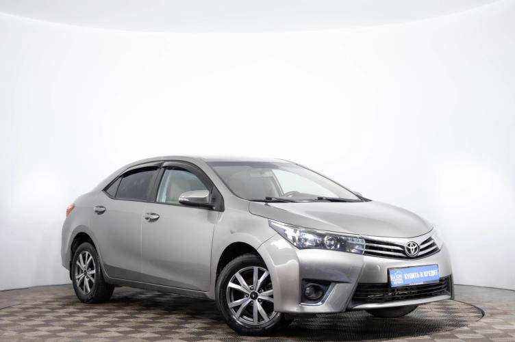 Toyota Corolla 1 из 6