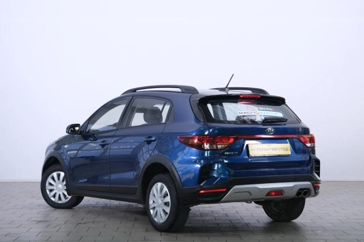 KIA Rio X-Line 4 из 6