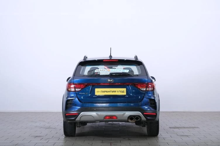 KIA Rio X-Line 5 из 6