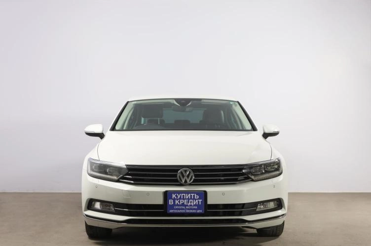 Volkswagen Passat 2 из 6