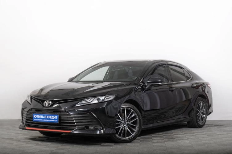 Toyota Camry 2 из 6