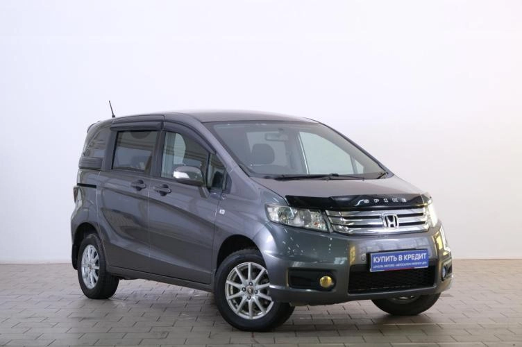 Honda Freed 1 из 6