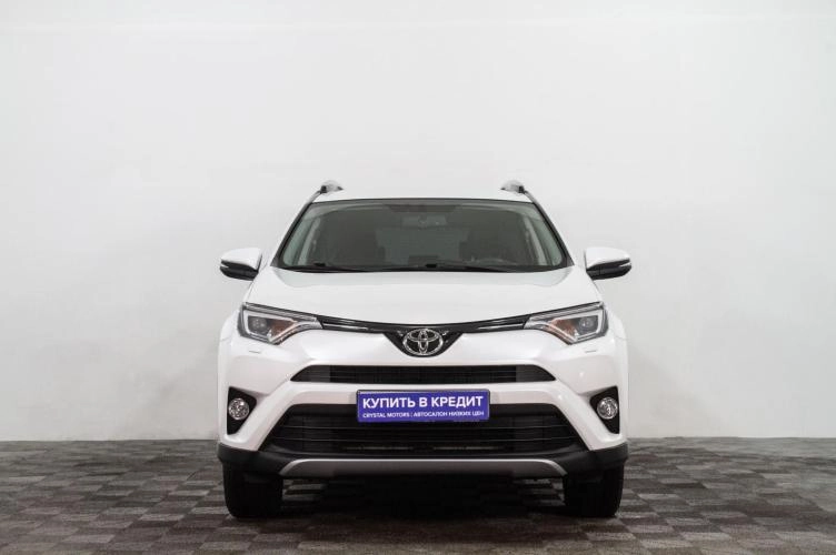 Toyota RAV4 2 из 6
