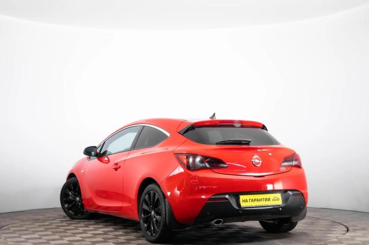Opel Astra GTC 6 из 6