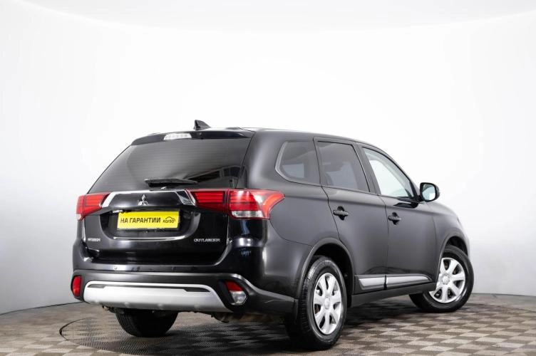 Mitsubishi Outlander 4 из 6