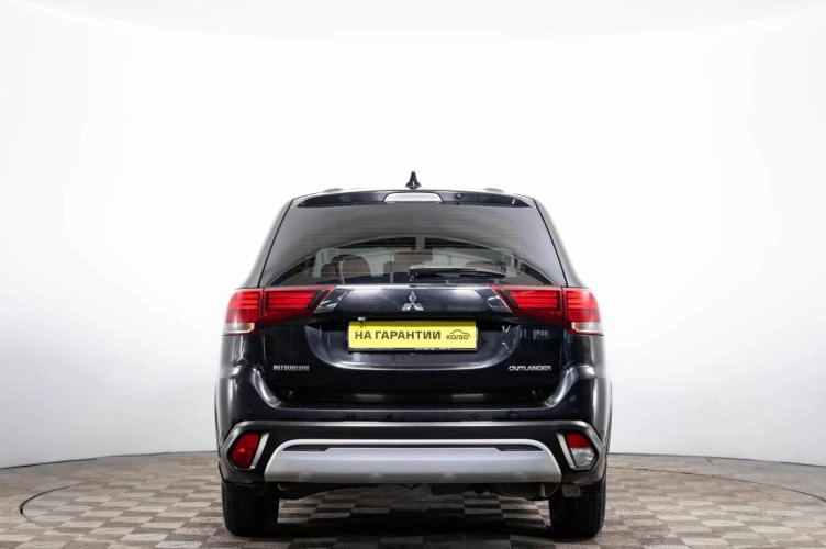 Mitsubishi Outlander 5 из 6