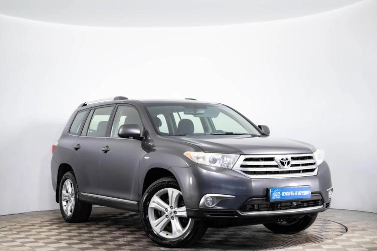 Toyota Highlander 1 из 6