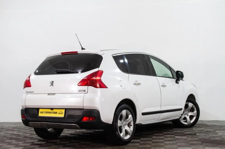 Peugeot 3008 4 из 6