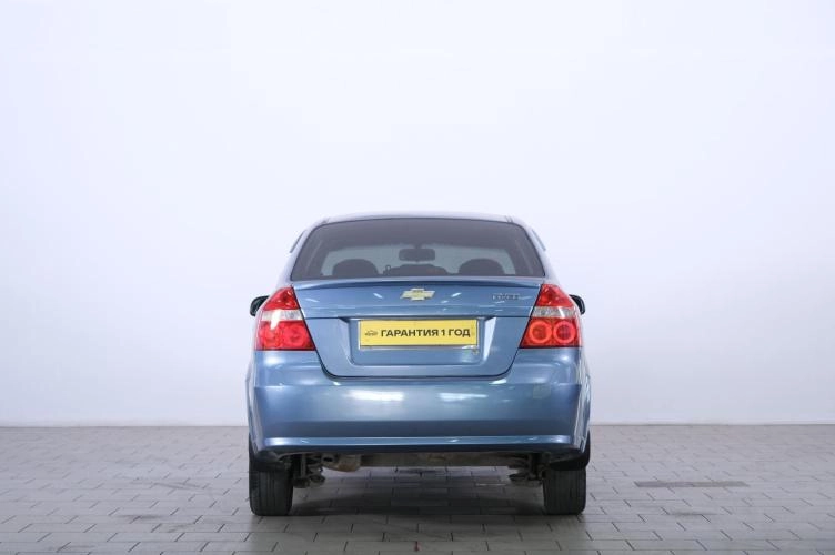 Chevrolet Aveo 5 из 6