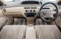 Toyota Vista 7 из 19