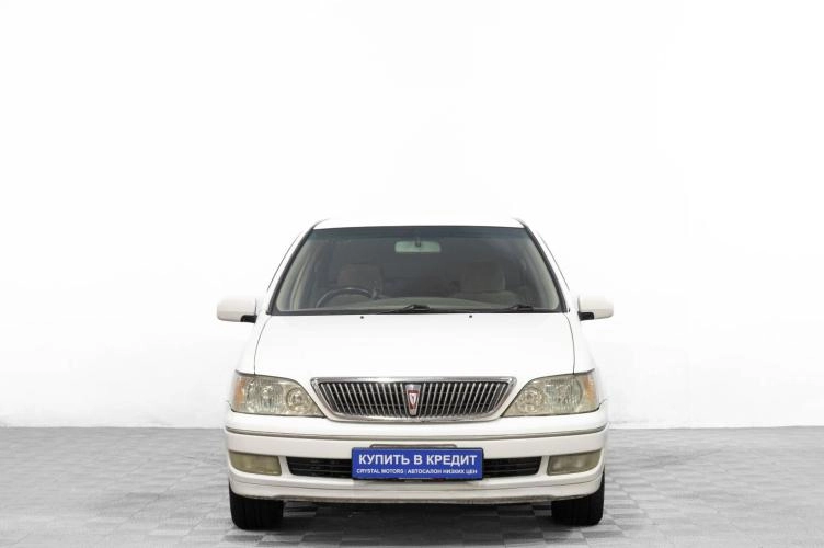 Toyota Vista 2 из 6