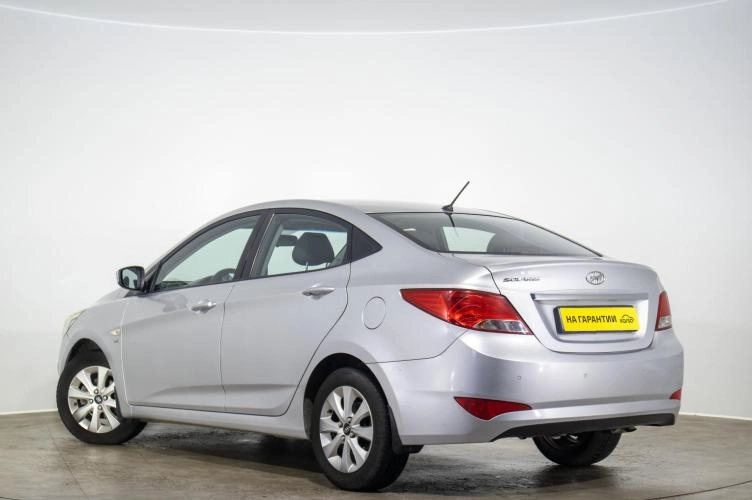Hyundai Solaris 6 из 6