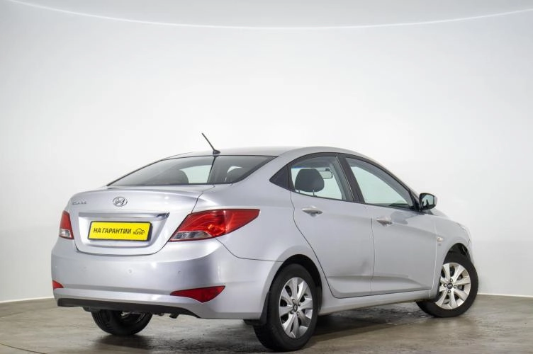 Hyundai Solaris 4 из 6