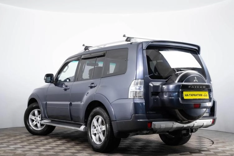 Mitsubishi Pajero 6 из 6
