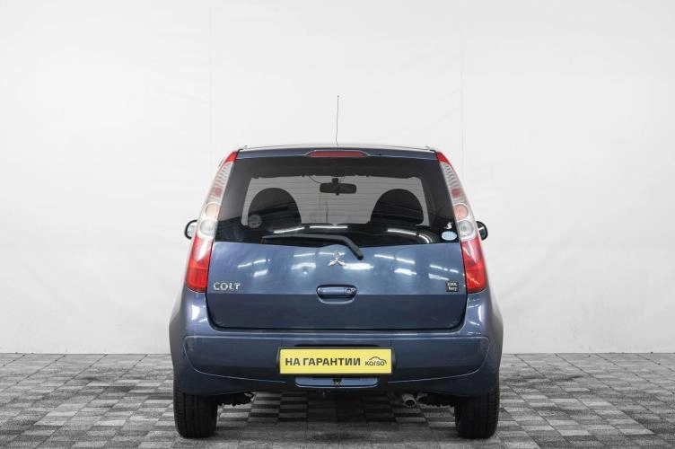 Mitsubishi Colt 5 из 6