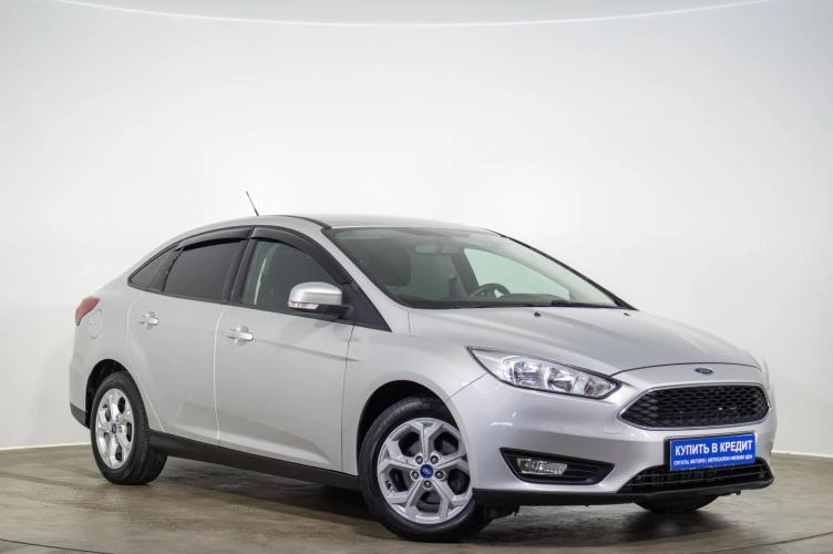 Ford Focus 1 из 6
