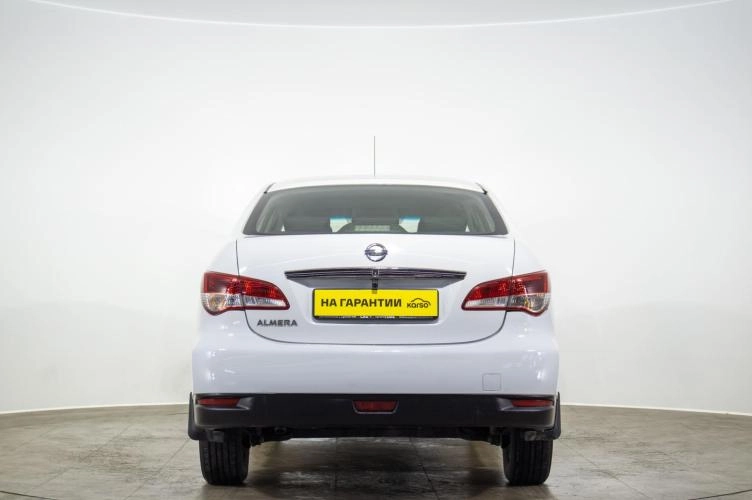 Nissan Almera 5 из 6