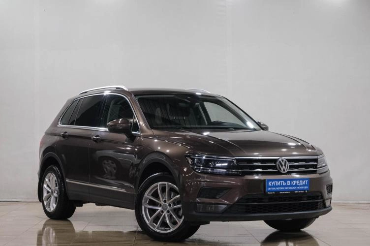 Volkswagen Tiguan 1 из 6