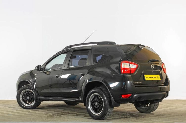 Nissan Terrano 4 из 6
