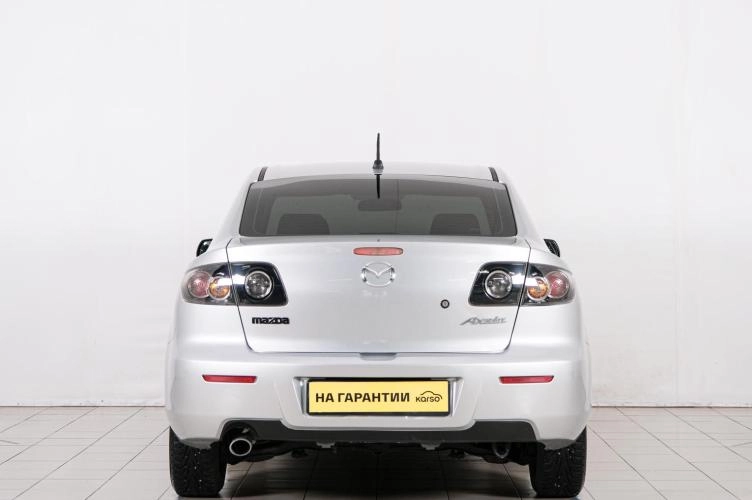 Mazda Axela 5 из 6