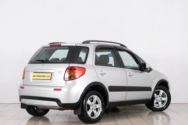 Suzuki SX4 6 из 6
