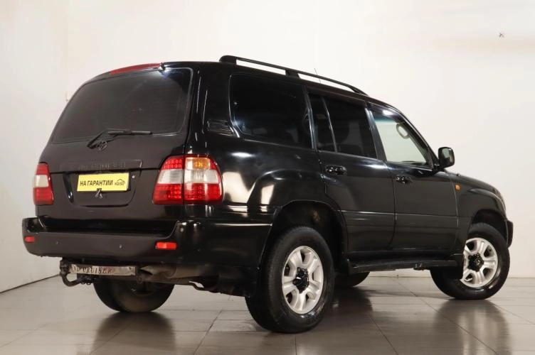 Toyota Land Cruiser 6 из 6