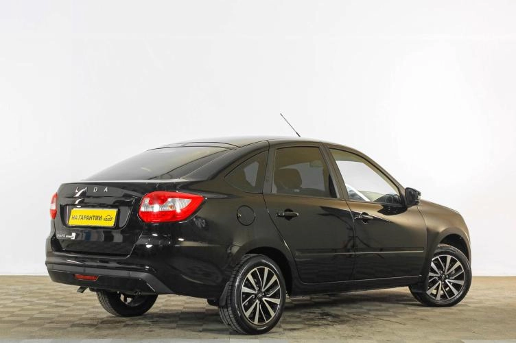 ВАЗ (LADA) Granta 6 из 6