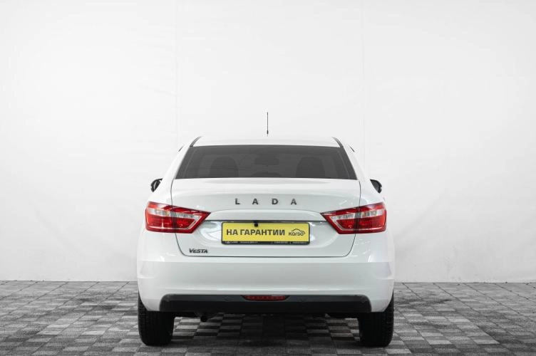 ВАЗ (LADA) Vesta 5 из 6