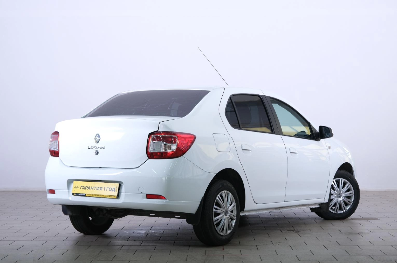 Renault Logan 6 из 6