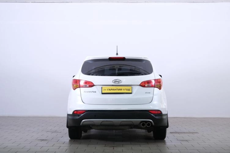 Hyundai Santa Fe 5 из 6