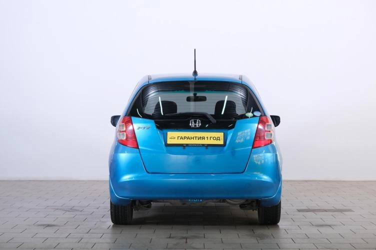 Honda Fit 5 из 6