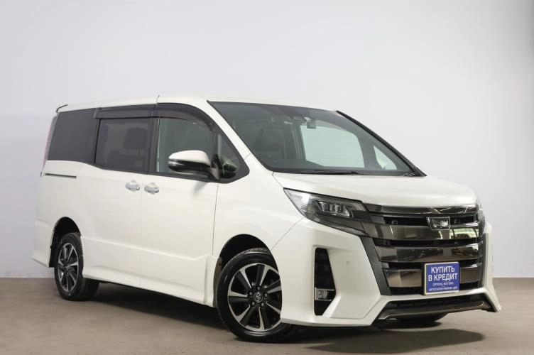 Toyota Noah 1 из 6