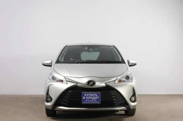 Toyota Vitz 2 из 6